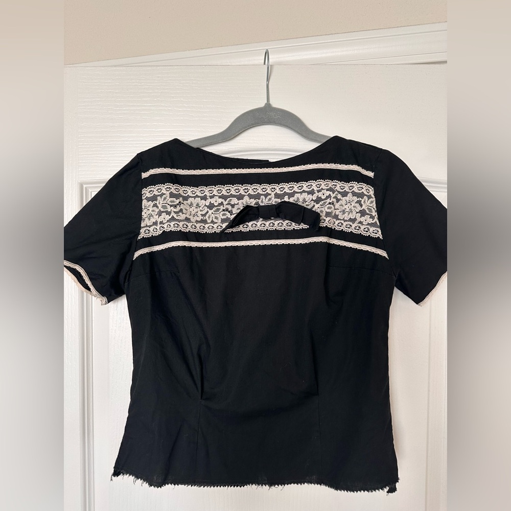 Vintage Patio Women's Top